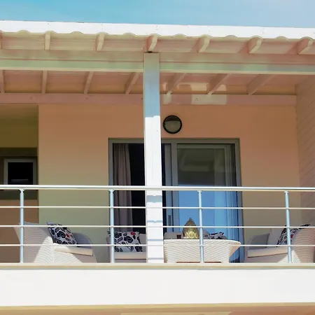 فيلة Jasmina Aratepe Mahallesi يالِكافاك