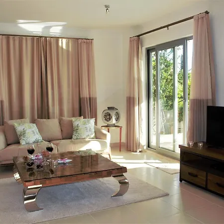 Vila Jasmina Aratepe Mahallesi Yalıkavak